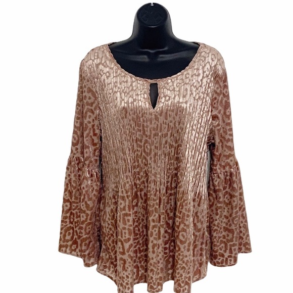 Investments Tops - Leopard Print Velvet Burnout Boho Top
